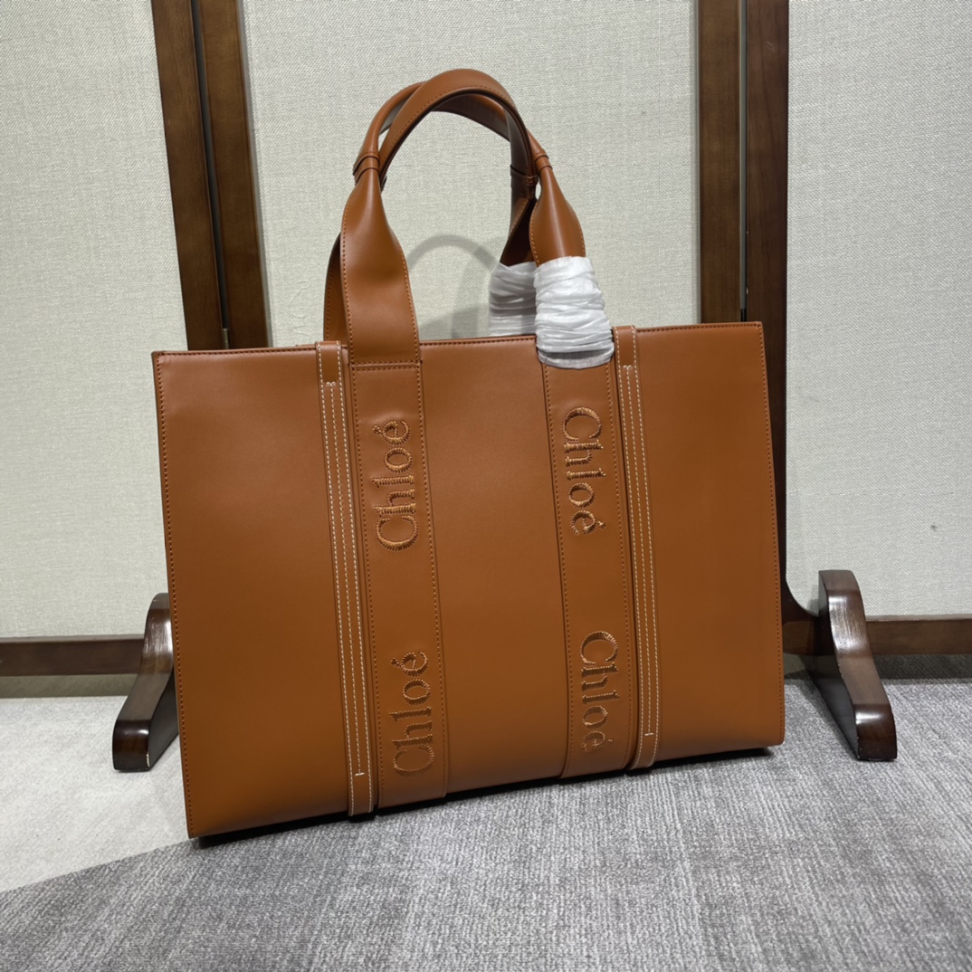 Handbags Chloe 22S Woody 6067 size:45*33*13 cm - vstockx