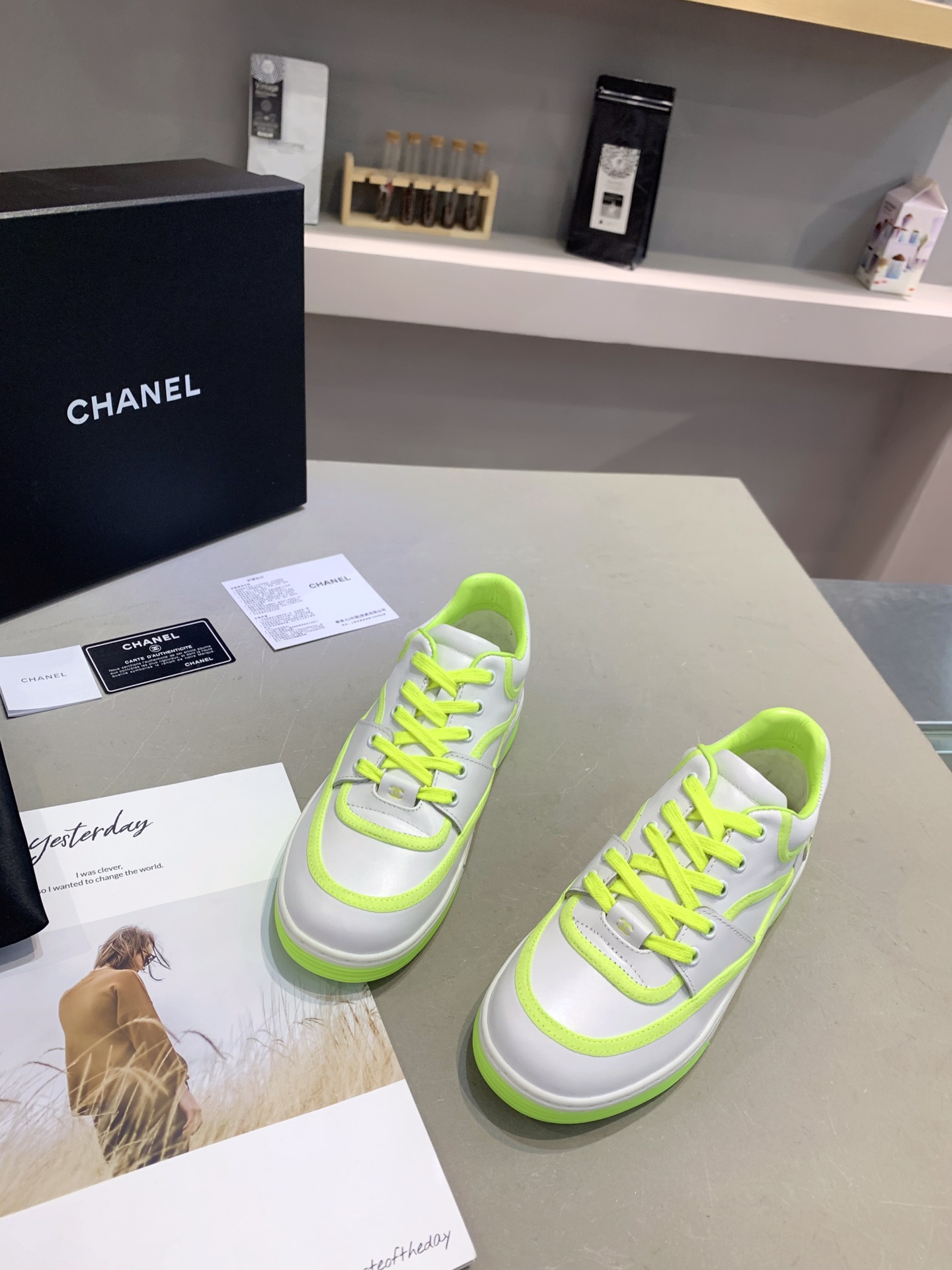 Chanel Low Top Sneaker 57 - vstockx