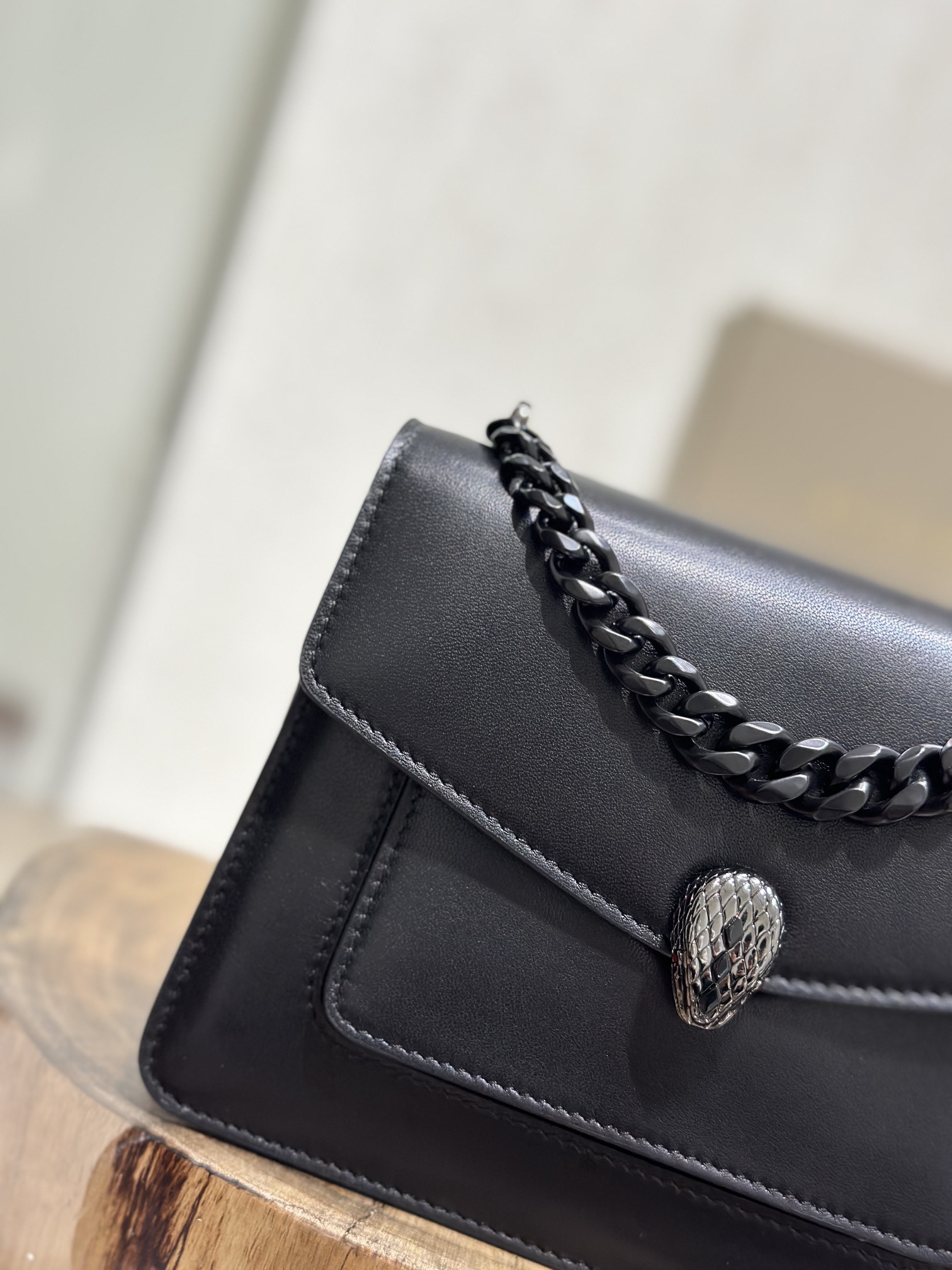 Handbags Bvlgari 290763 size:20*14*8.5cm - vstockx