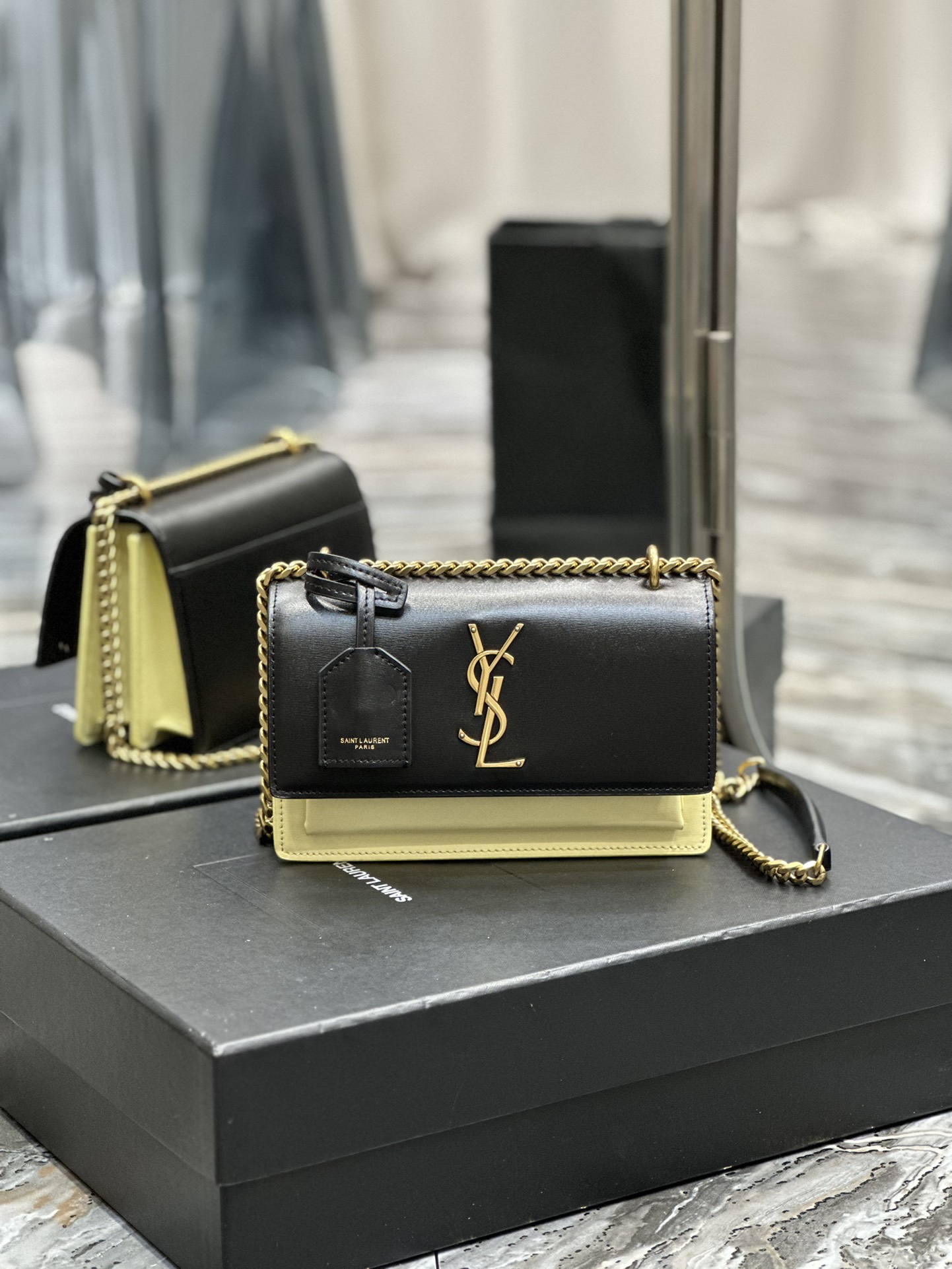 Handbags SAINT LAURENT 441972 size 19  13  8 cm - vstockx