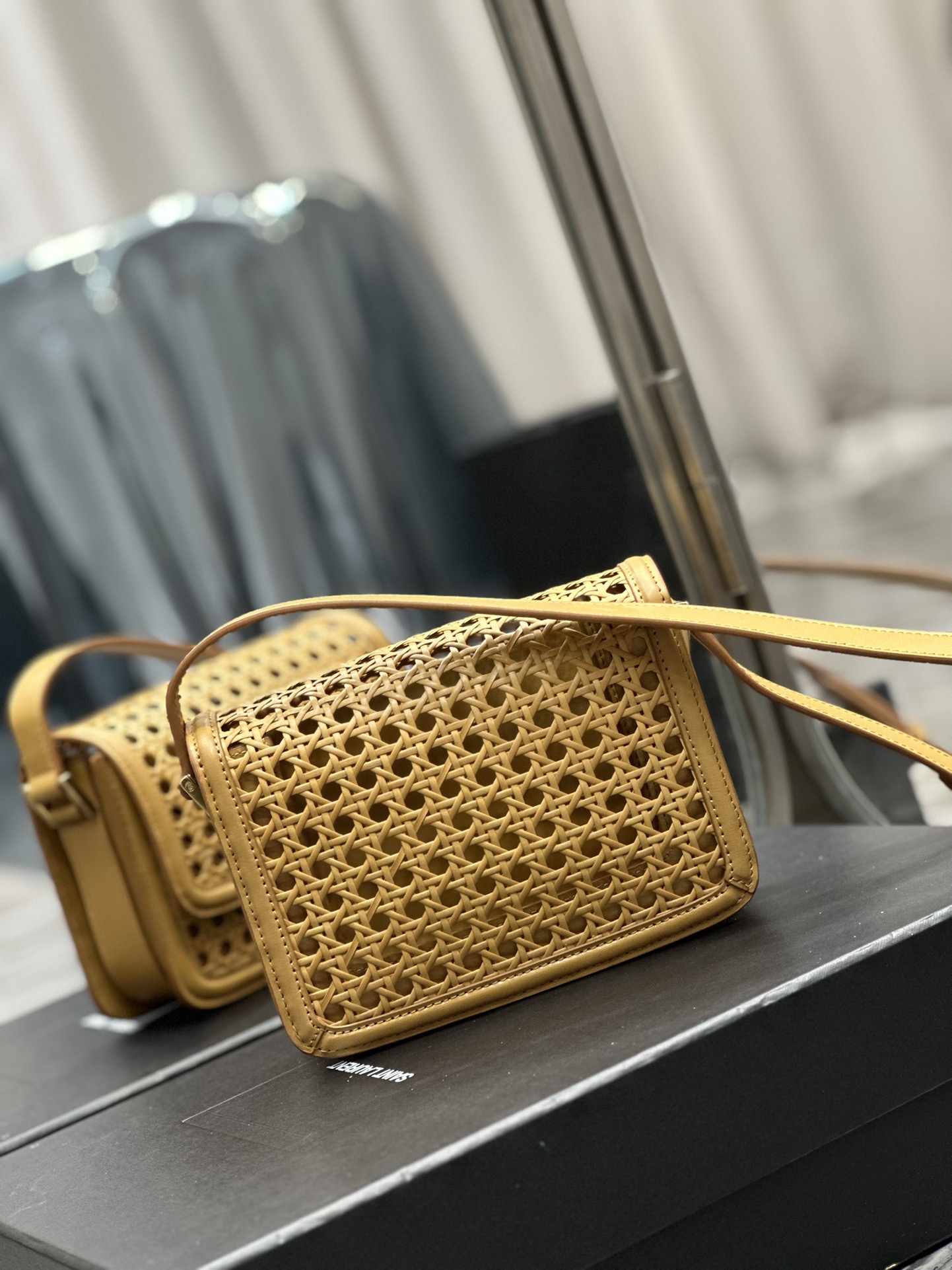 Handbags SAINT LAURENT 634306 size 19  13  5 cm - vstockx