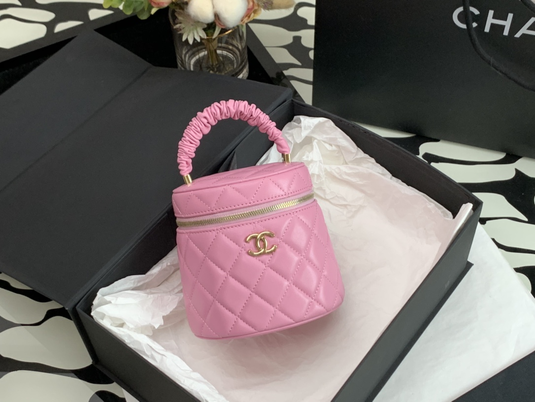 Handbag Chanel 2730 size 13  13  11 cm - vstockx