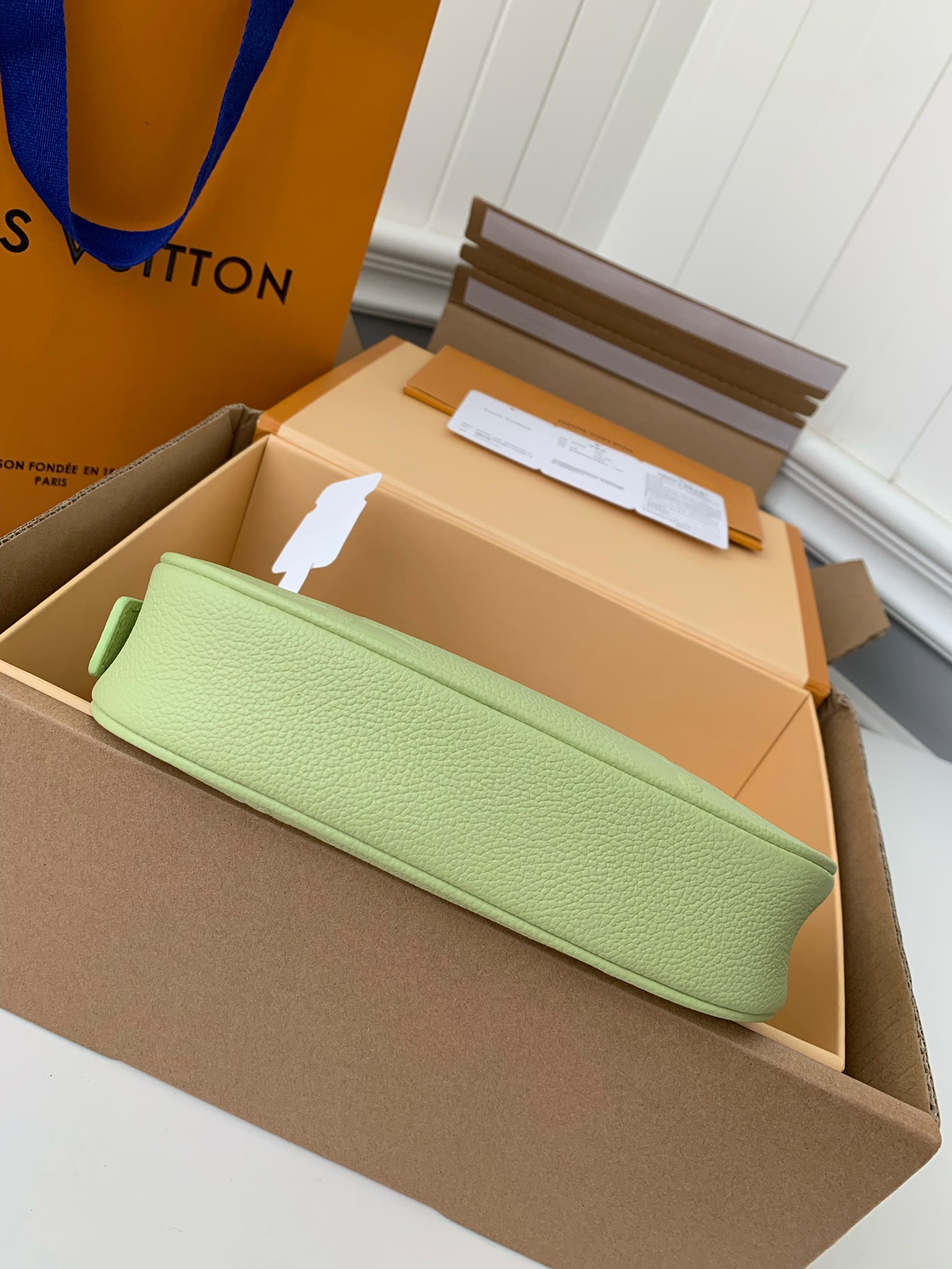 Handbags Louis Vuitton M82391 size:20.5*11*5 cm - vstockx