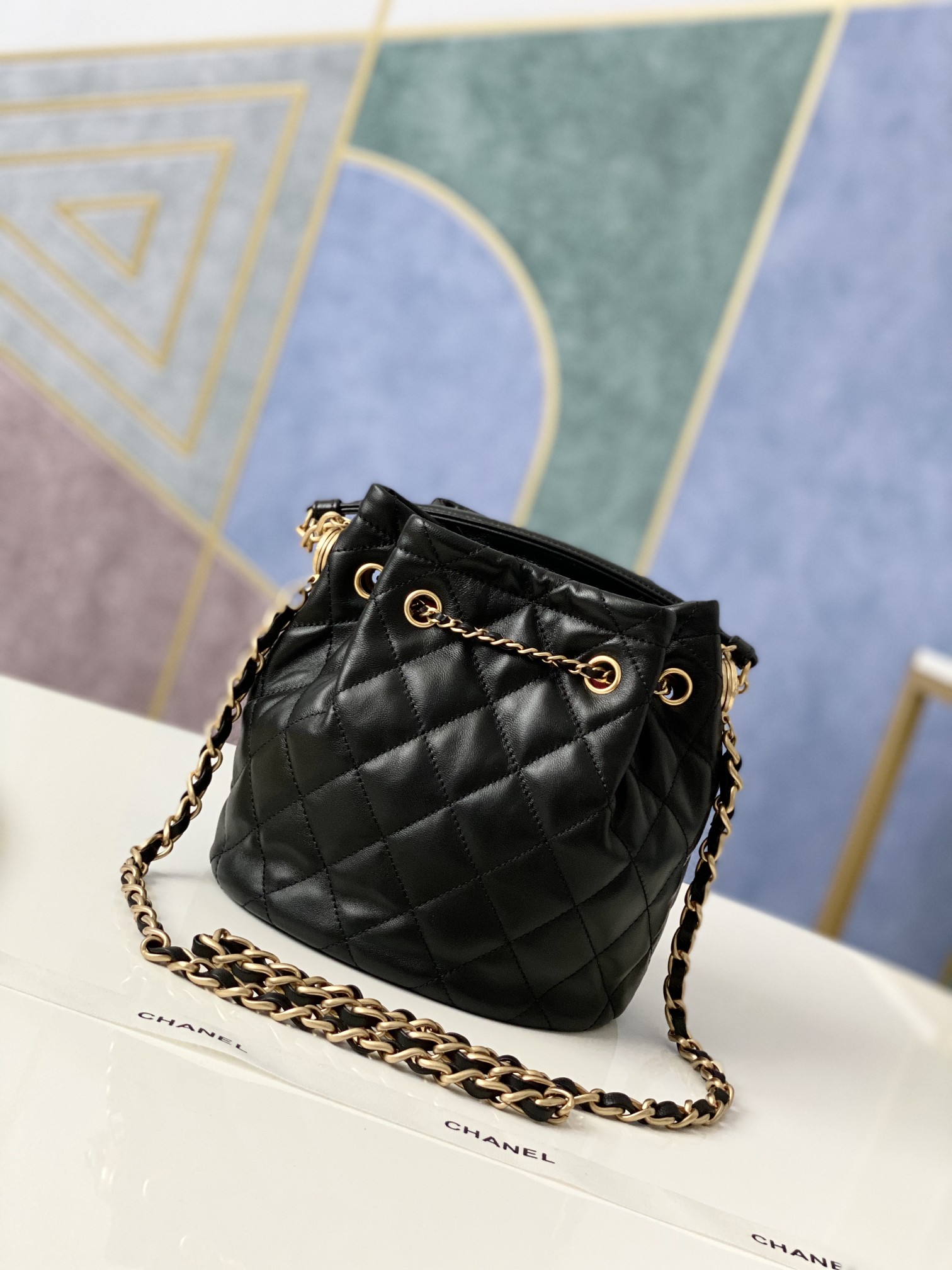 Handbag Chanel 2057 size 20*23*13 cm - vstockx