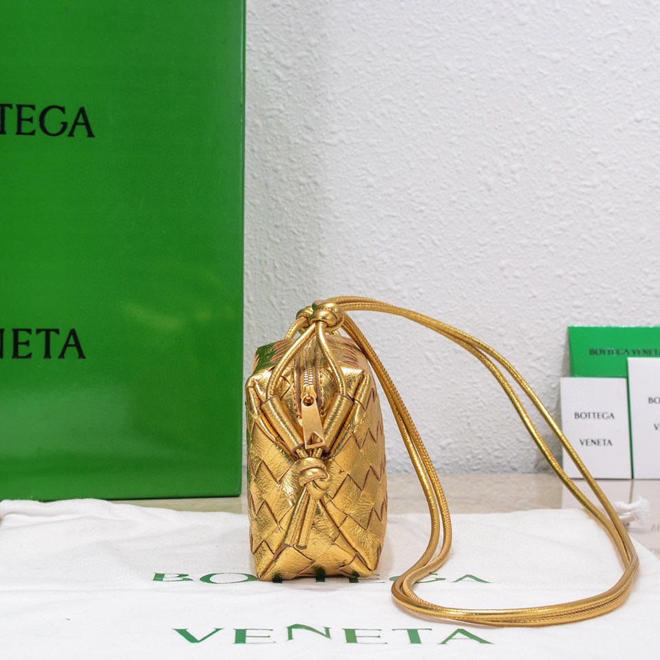 handbags Bottega Veneta 9896 size:17*10*6 - vstockx