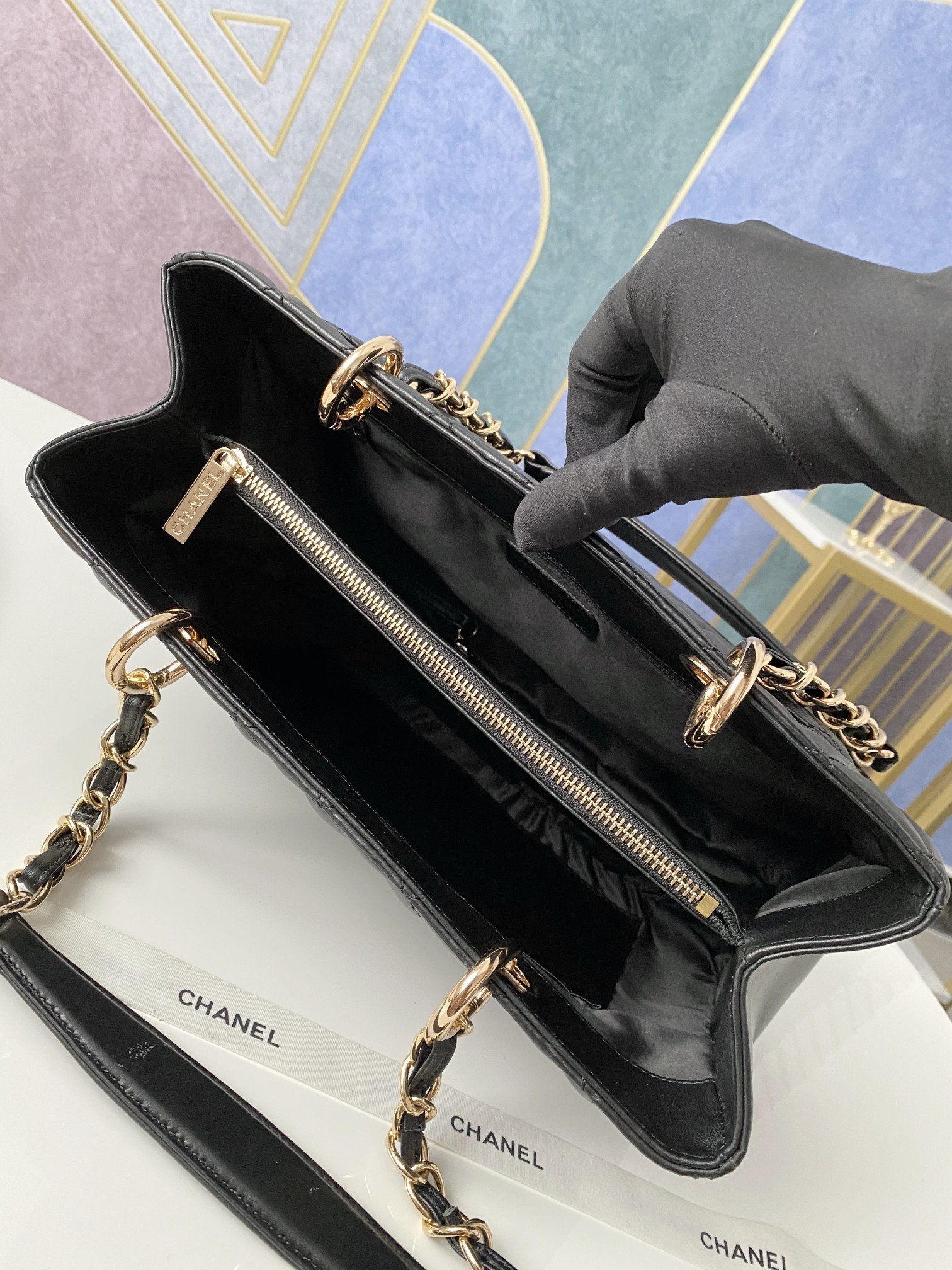 Handbag Chanel 20995 size 34x25x14 cm - vstockx