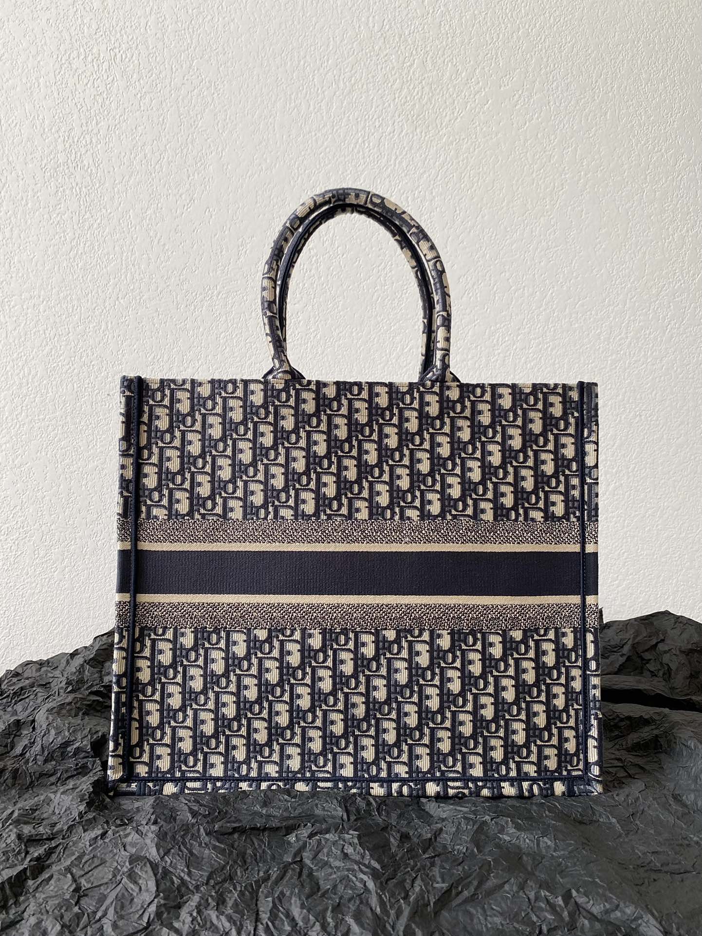 Handbags Dior Book Tote 8001 size:41.5*35*18 cm - vstockx