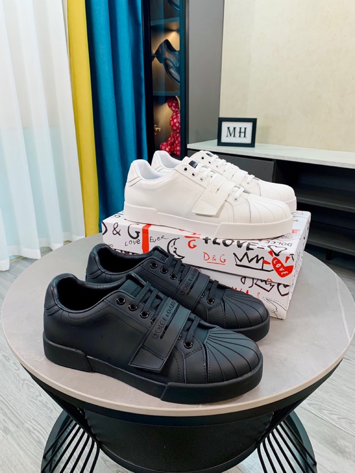 Dolce & Gabbana Low Tops Sneakers 91 - vstockx