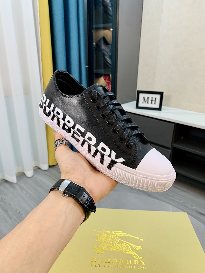 Burberry Gabardine Icon Stripe Logo Print Black White - vstockx