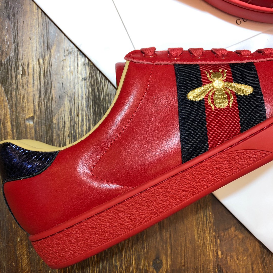 Gucci Ace Embroidered Bee - vstockx
