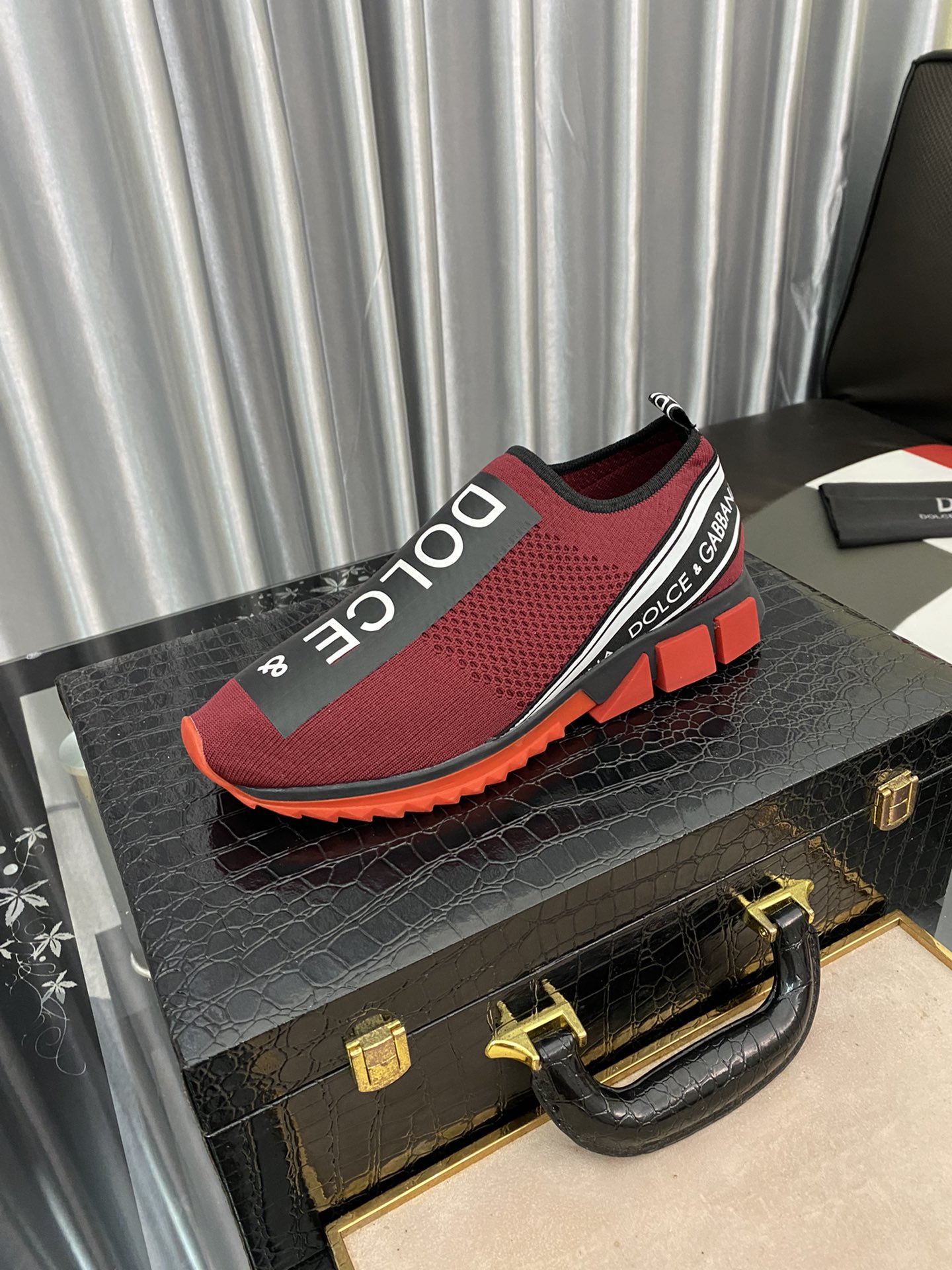 Dolce & Gabbana Sorrento 25 - vstockx