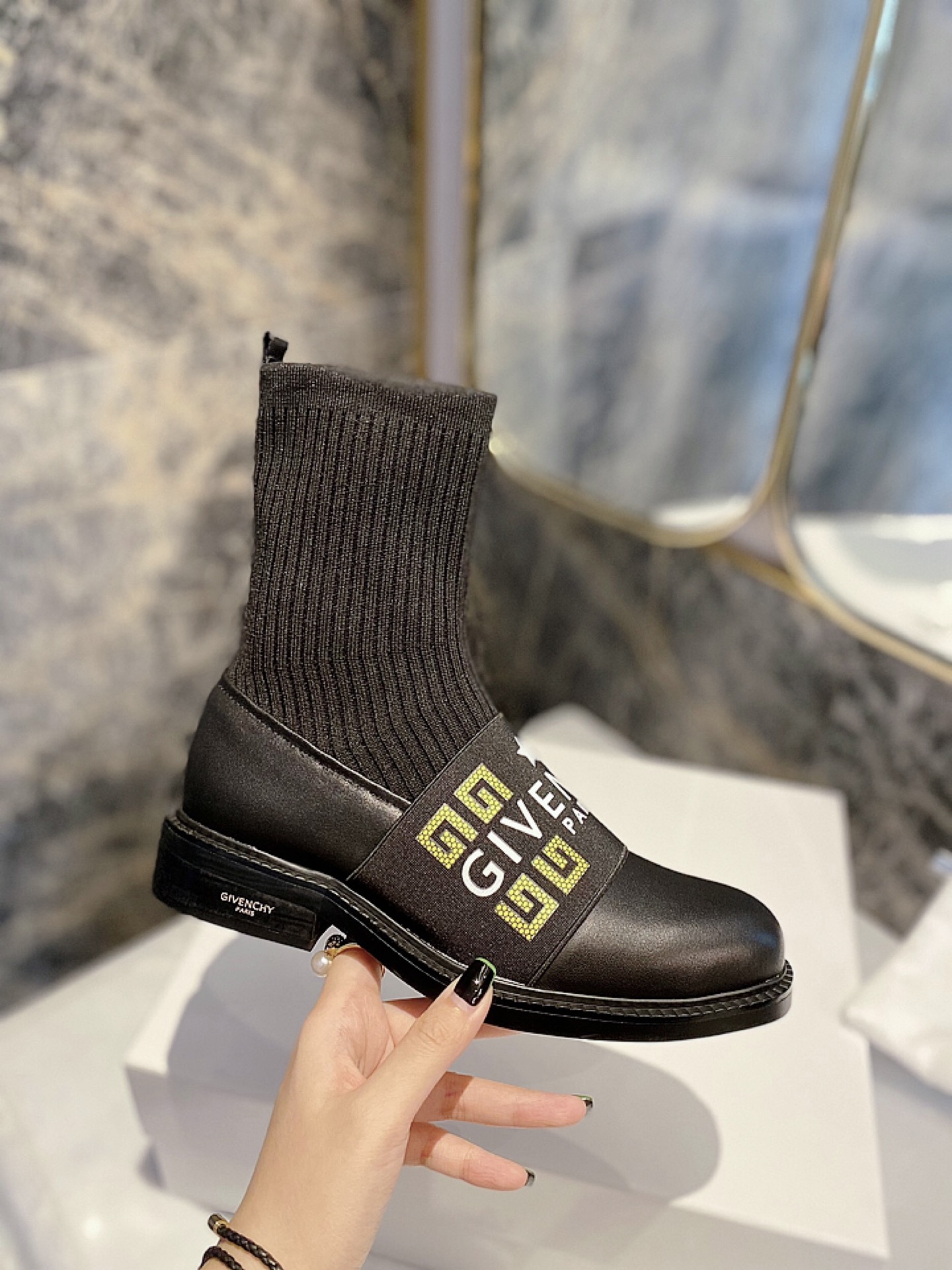 Givenchy Boots 13 - vstockx