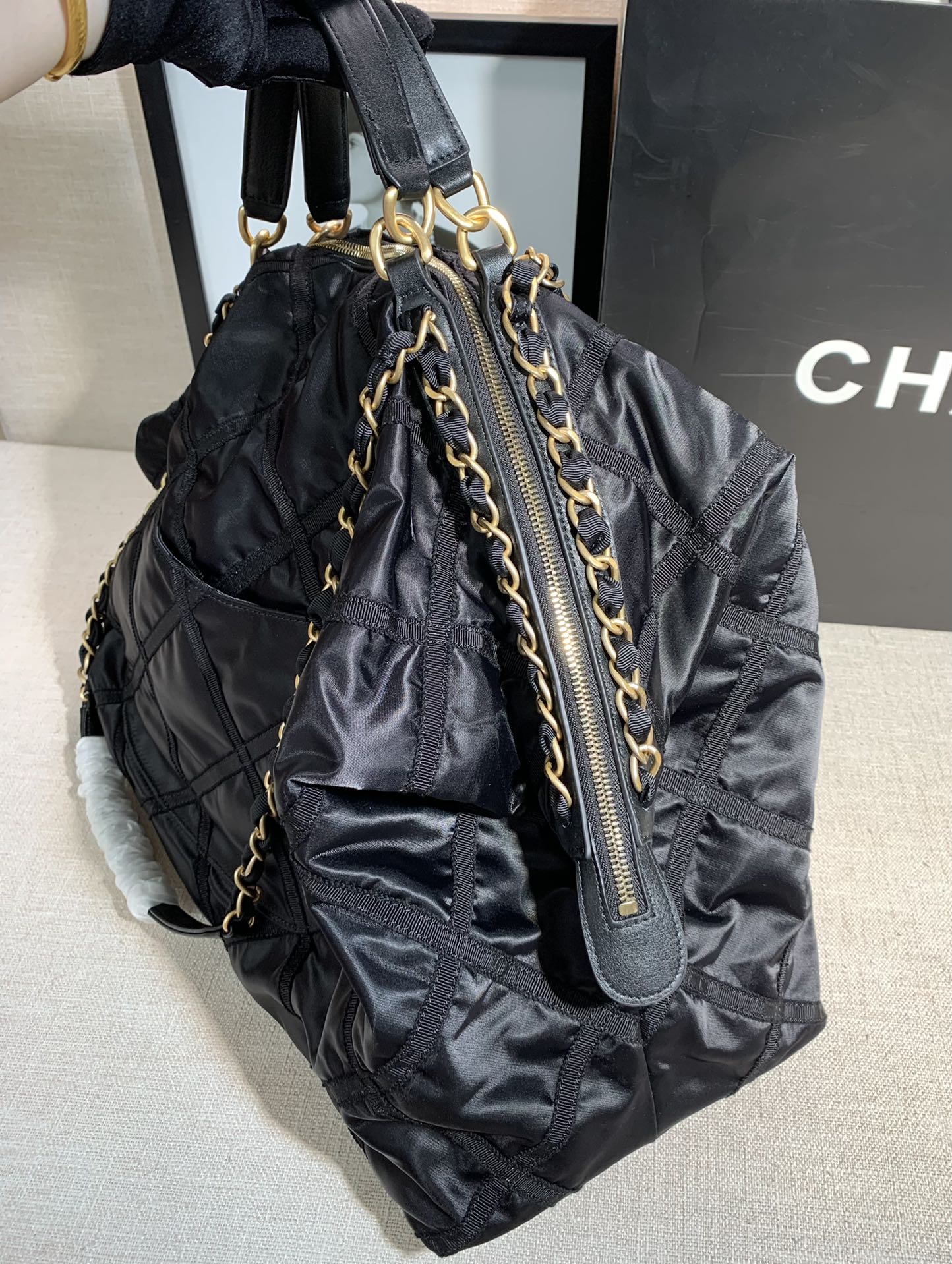 Handbag Chanel size 25  46  28 cm - vstockx