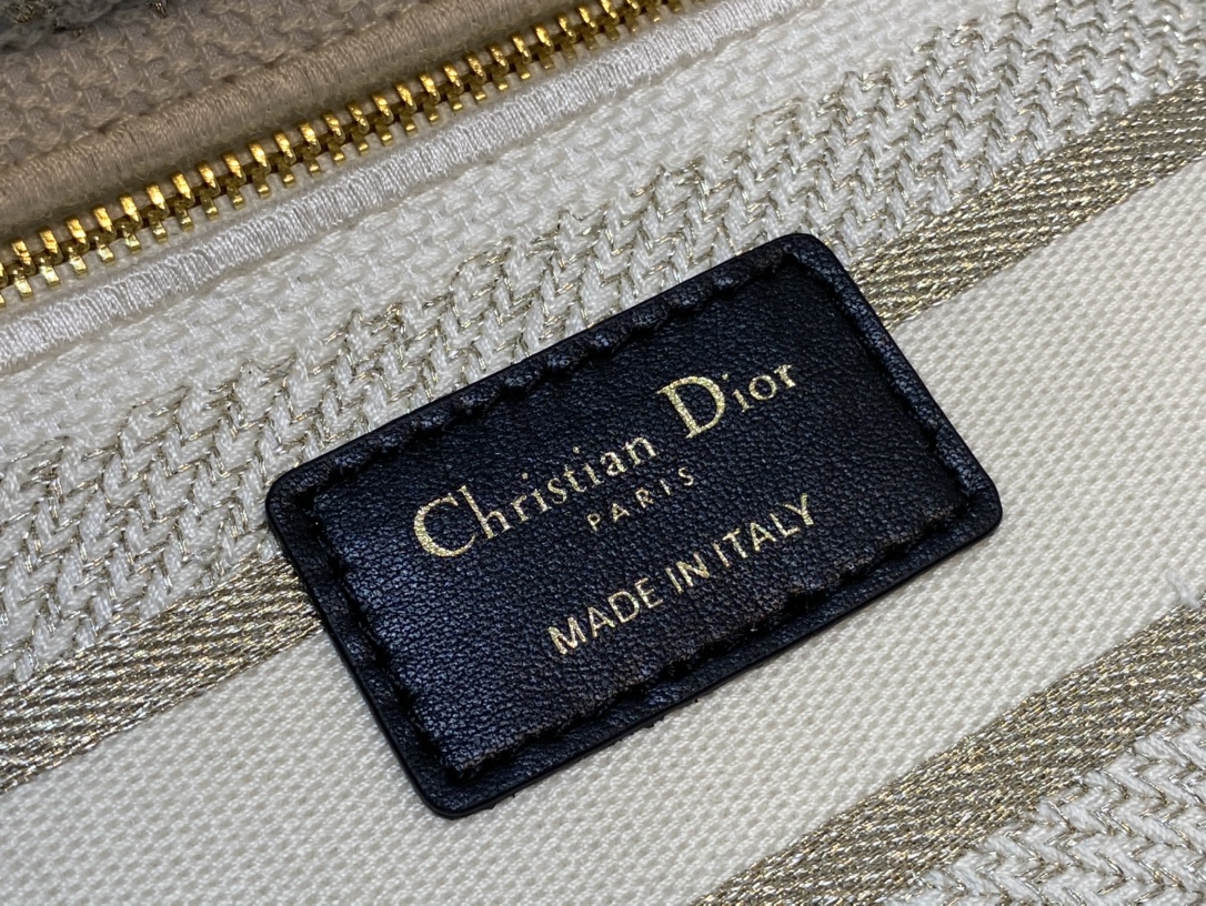 Handbags Dior 6605 size:24cm - vstockx