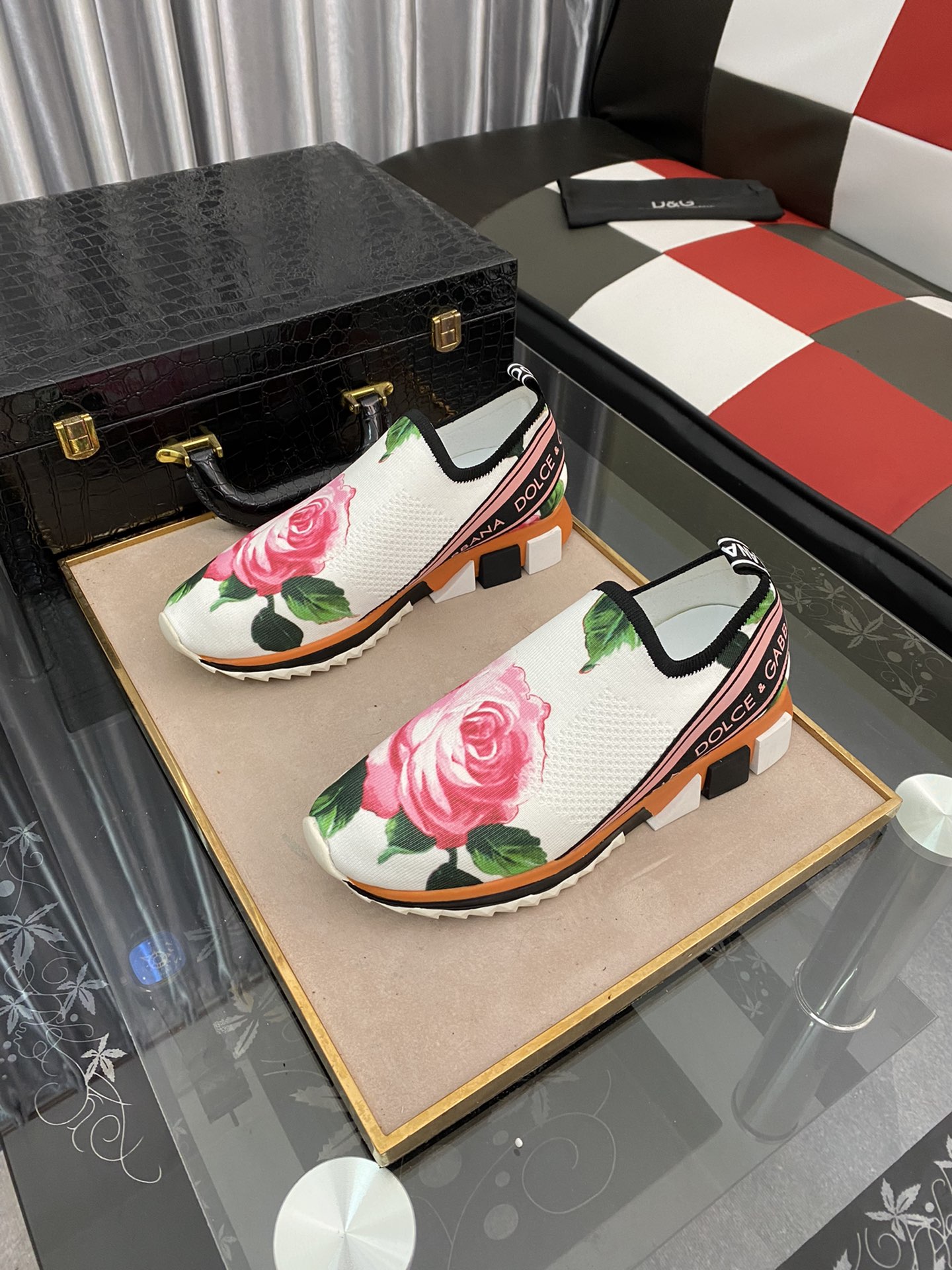 Dolce & Gabbana Sorrento 24 - vstockx