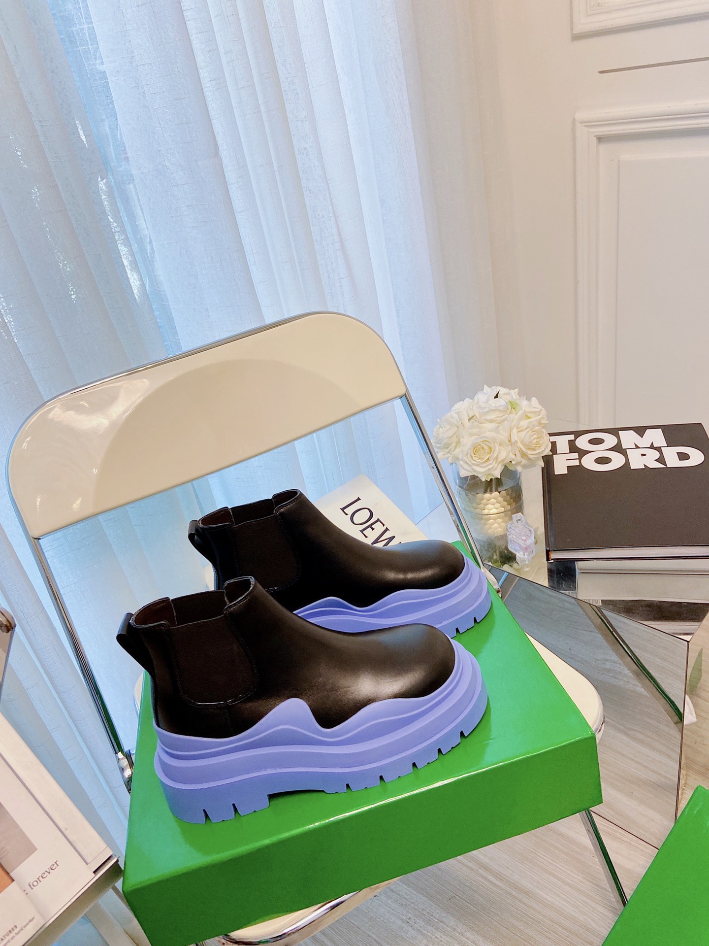 Bottega Veneta Boots 32 - vstockx