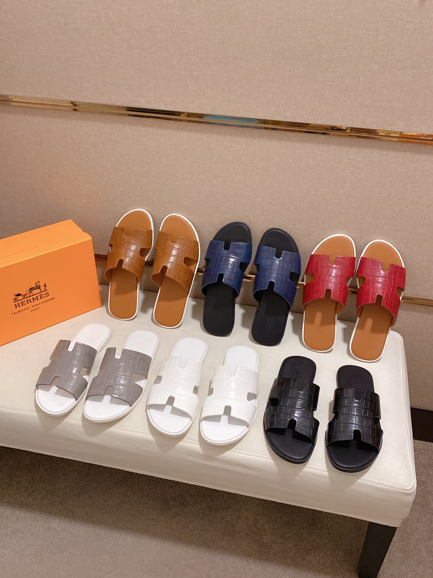 Hermes Sandals 13 - vstockx