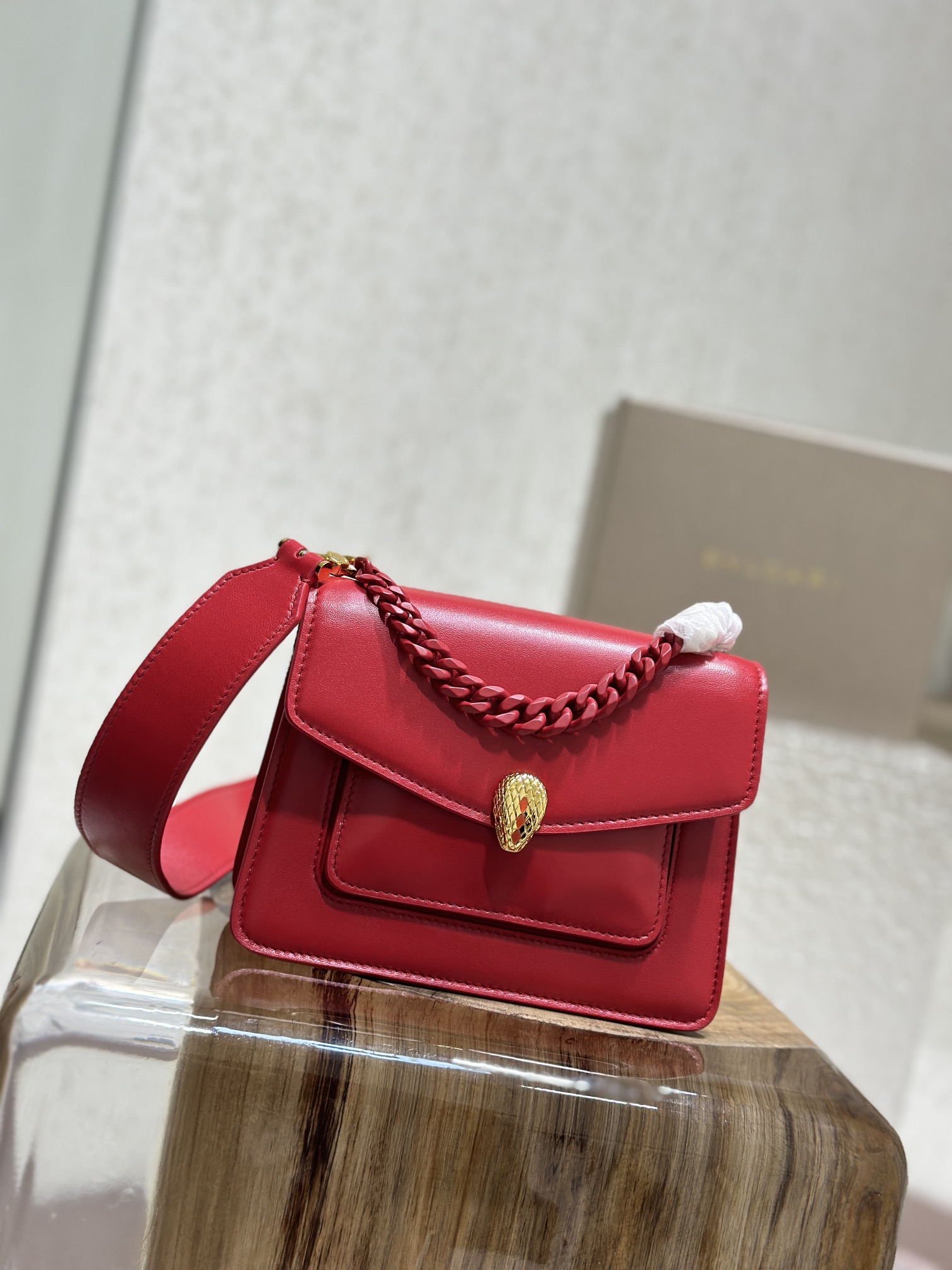 Handbags Bvlgari 290763 size:20*14*8 cm - vstockx
