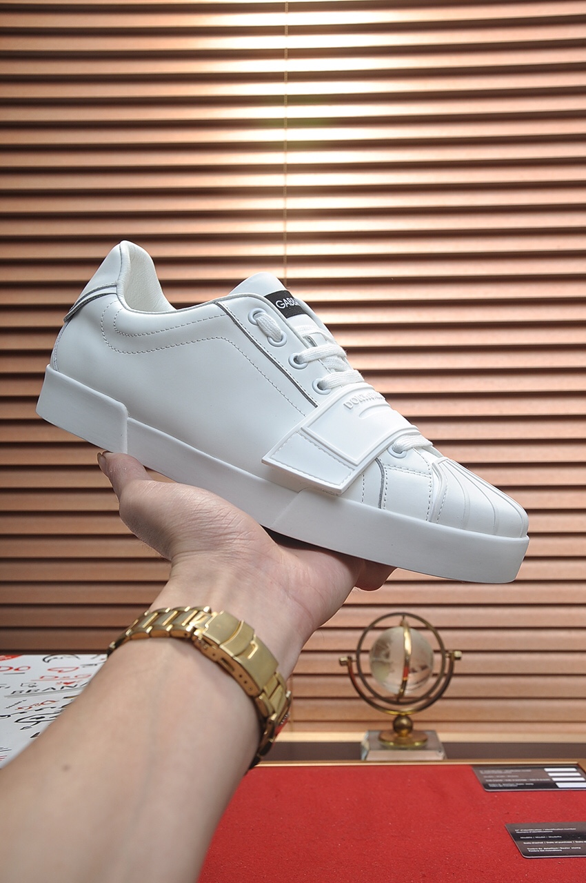 Dolce & Gabbana Low Tops Sneakers 11 - vstockx