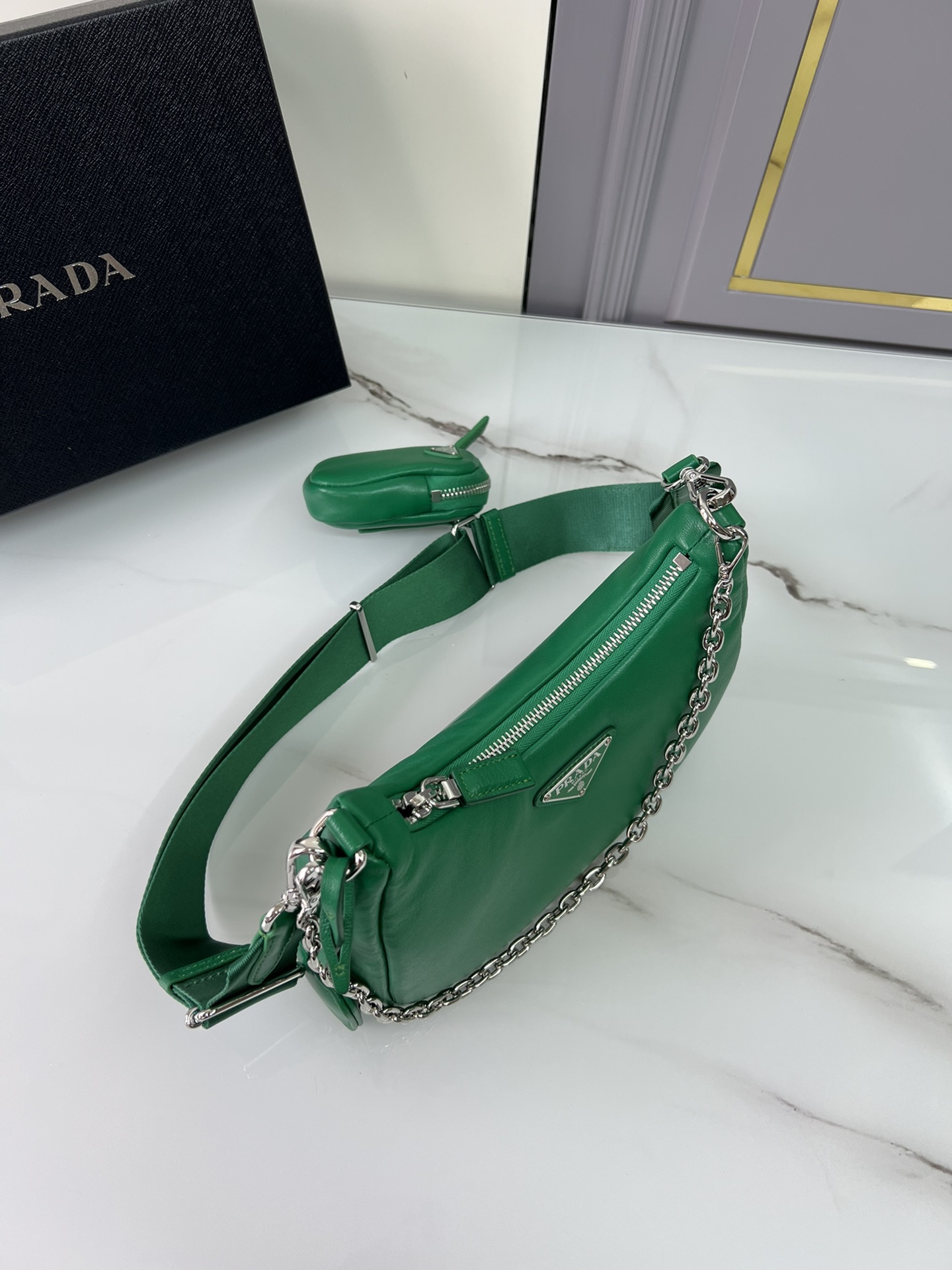 handbags prada 1BH204 22*18*6.5 - vstockx