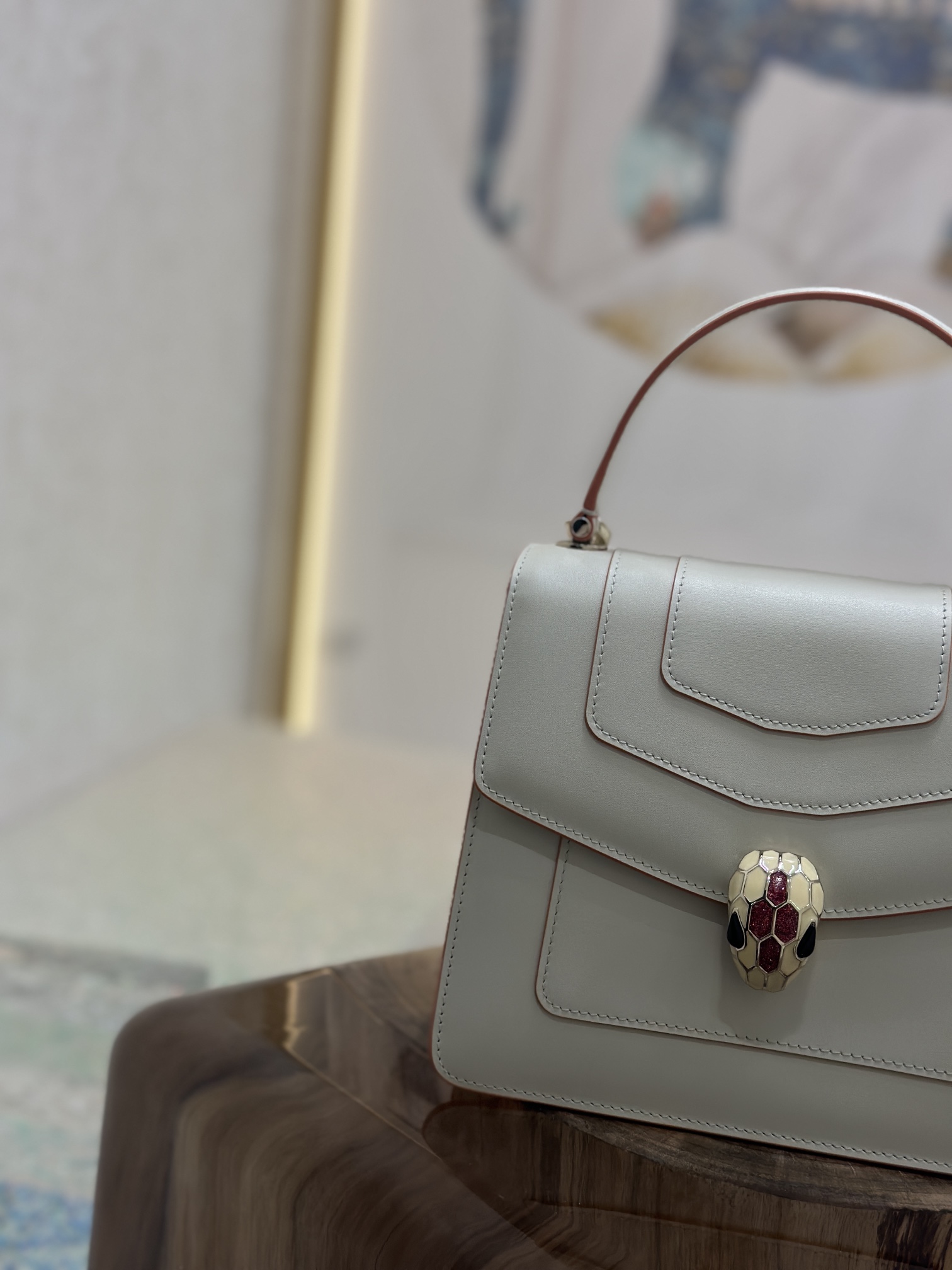 Handbags Bvlgari 38329 size:20*16*9 cm - vstockx