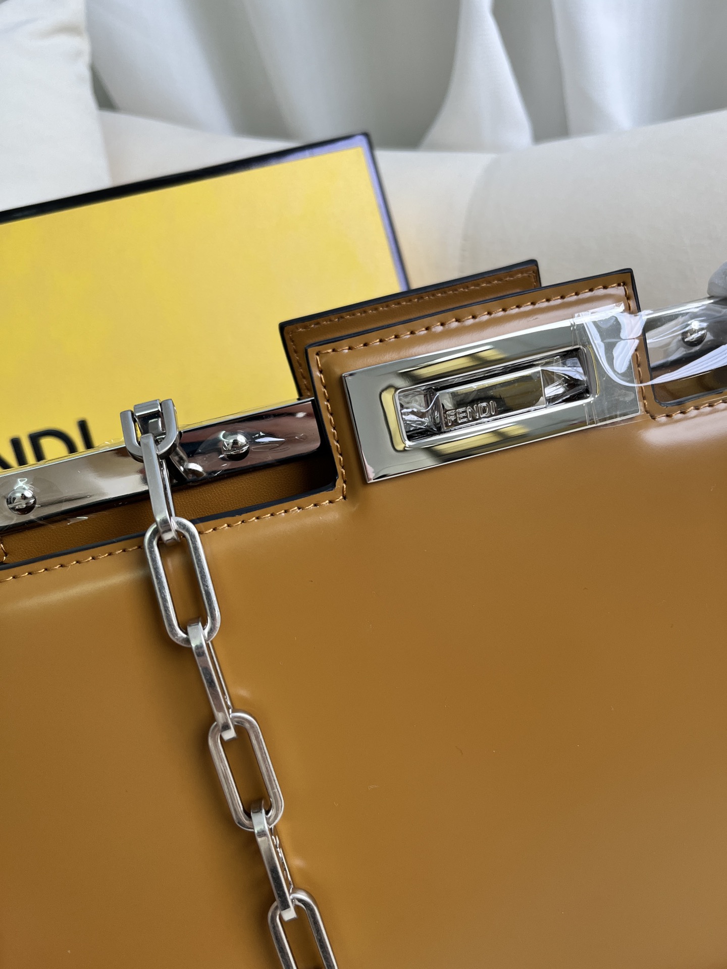 handbags FENDI 1011 size:34*18.5*11cm - vstockx