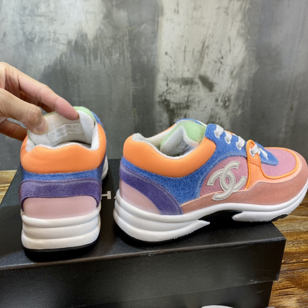 Chanel Fabric & Suede Calfskin Low Top Sneaker 41 - vstockx