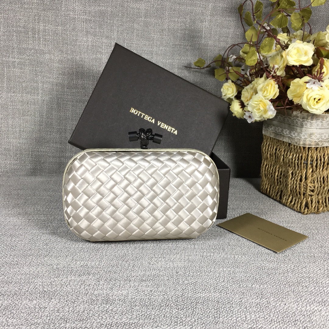 handbags Bottega Veneta 8651 size:16.5*10.5*6cm - vstockx