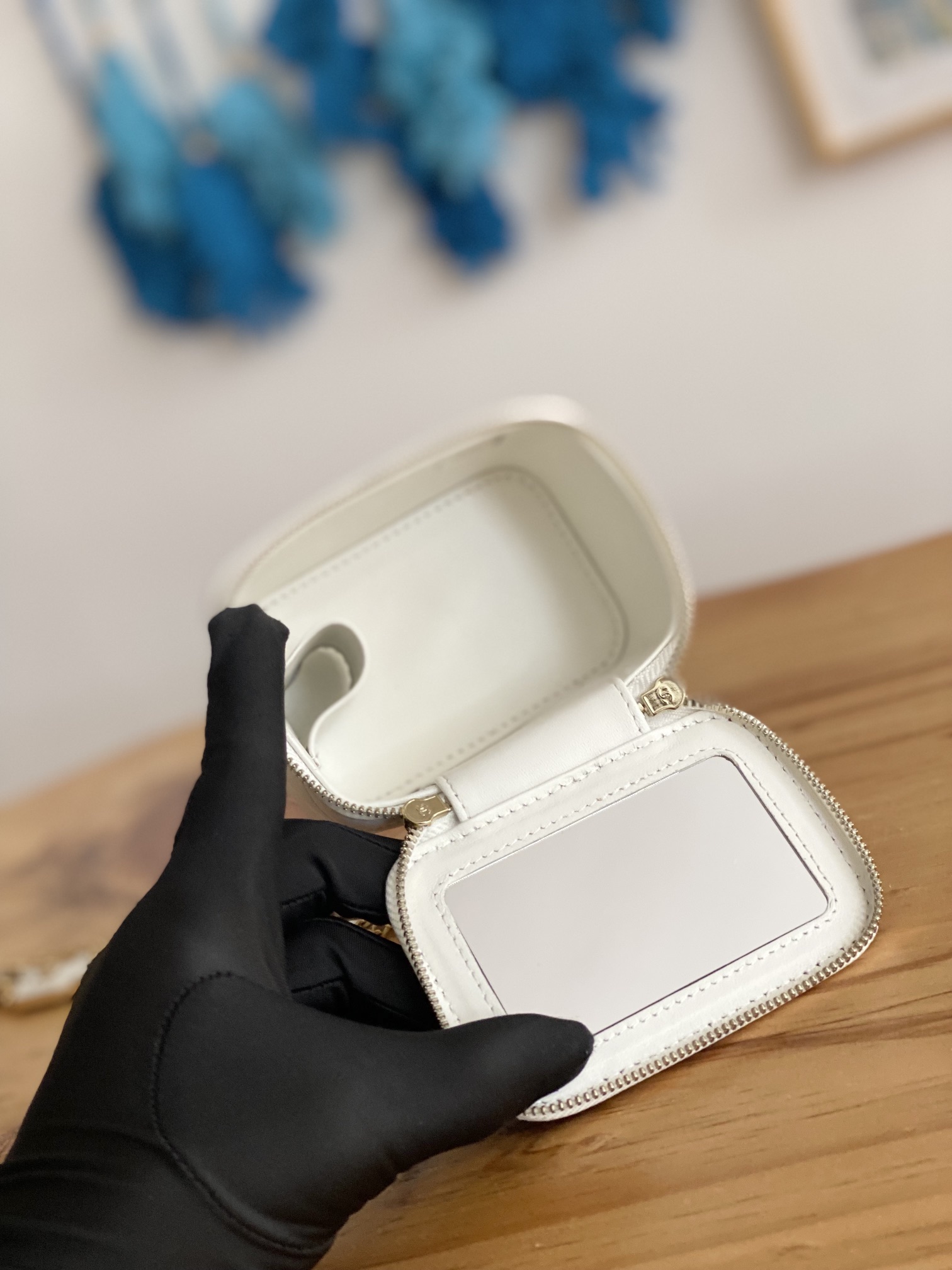 Handbag Chanel 81218 size 11 8.5 7 cm - vstockx