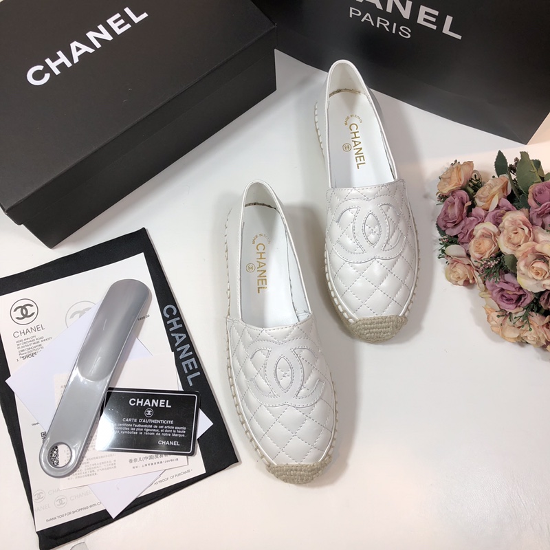 Chanel Loafers 52 - vstockx