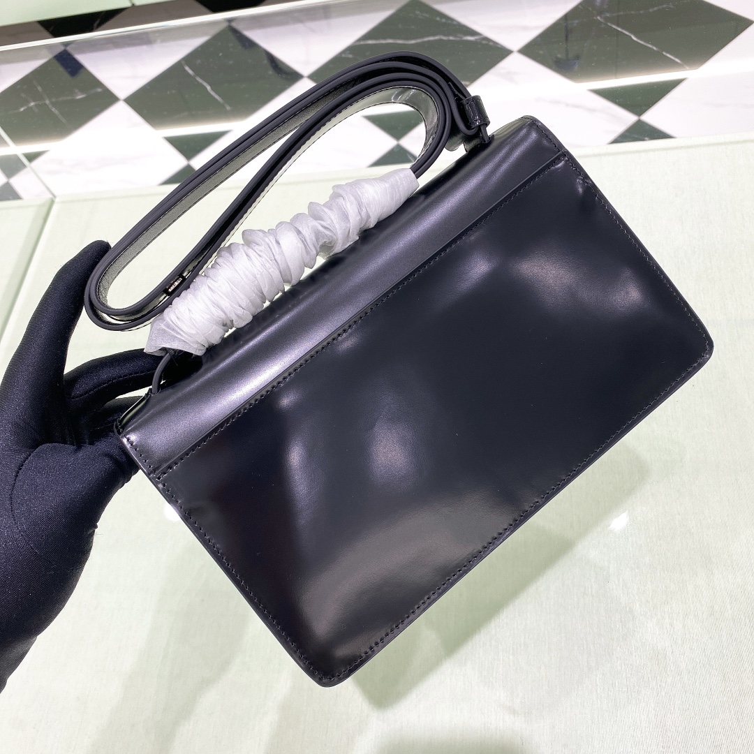 handbags prada 1BD321 24*15*6 - vstockx