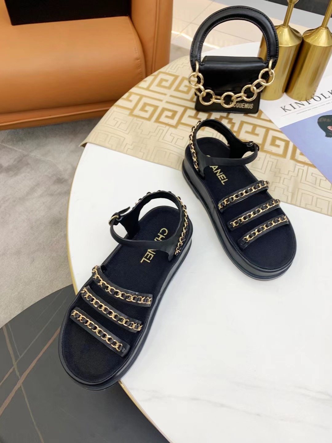 Chanel Slides 13 - vstockx