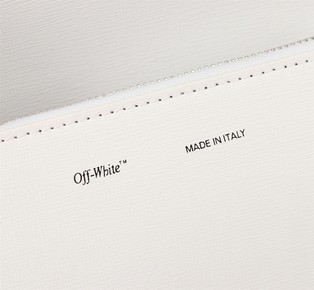 handbags OFF-White 542  4225870  size:18*12*5cm - vstockx