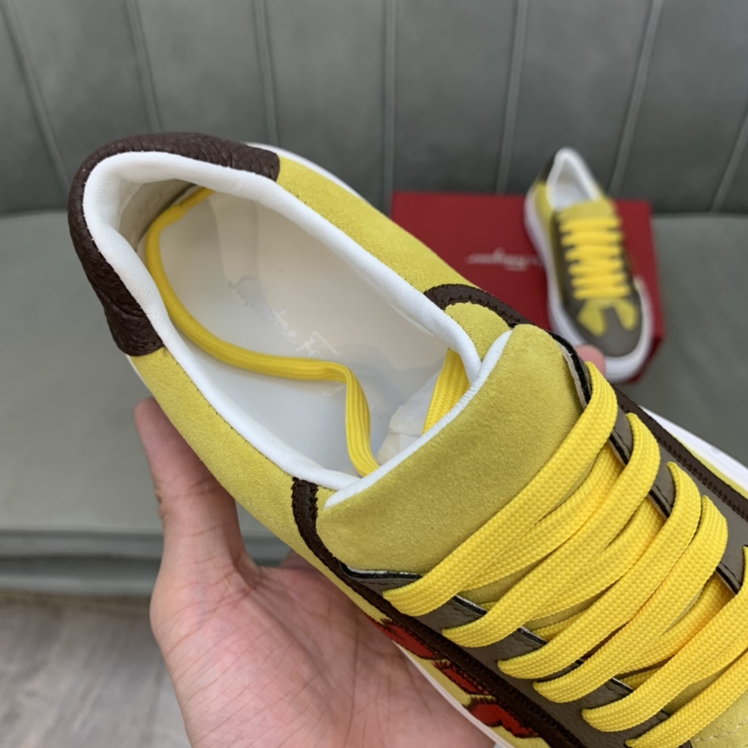 Salvatore Ferragamo Gancini Sneaker 12 - vstockx