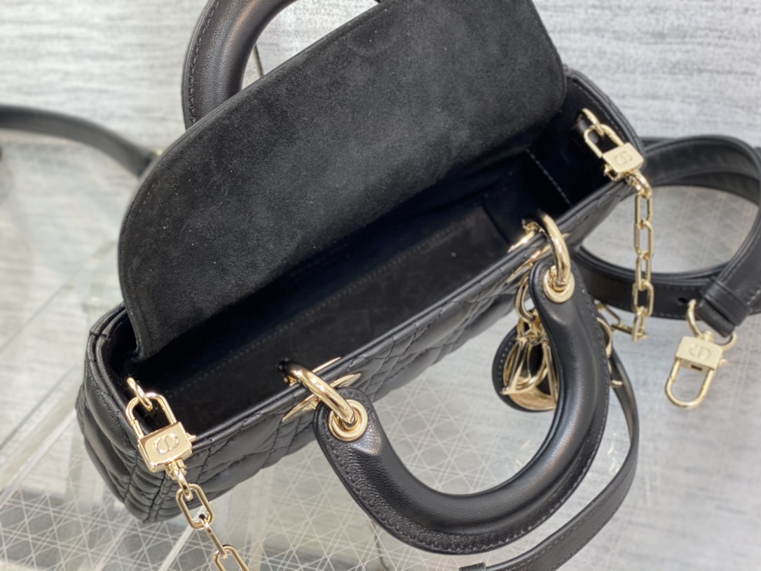 Handbags Dior 9240 size  22*6*12 cm - vstockx