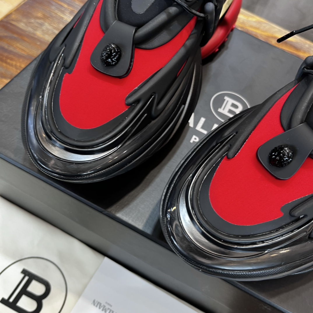 Balmain Sneaker 3 - vstockx