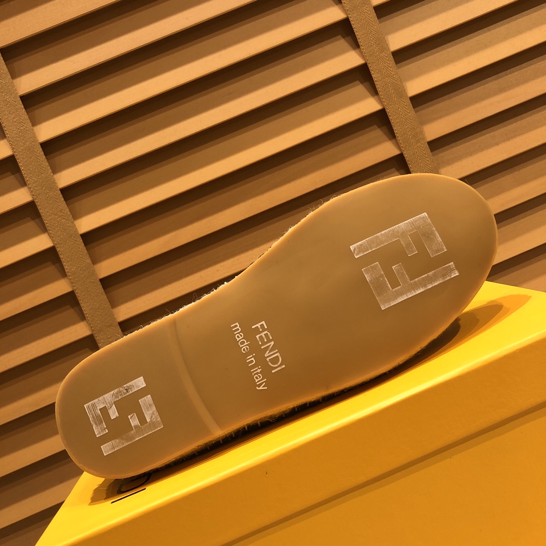 Fendi Espadrilles Sneakers 7 - vstockx