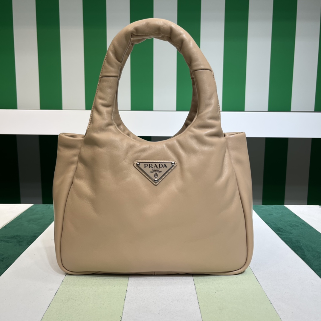 Handbags Prada 1BG413 size:30*26*17 cm - vstockx
