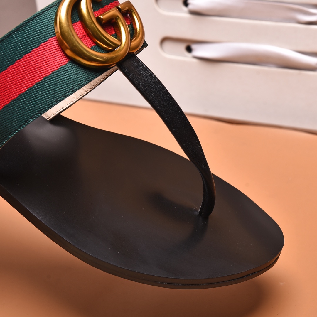 Gucci Slippers 6 - vstockx