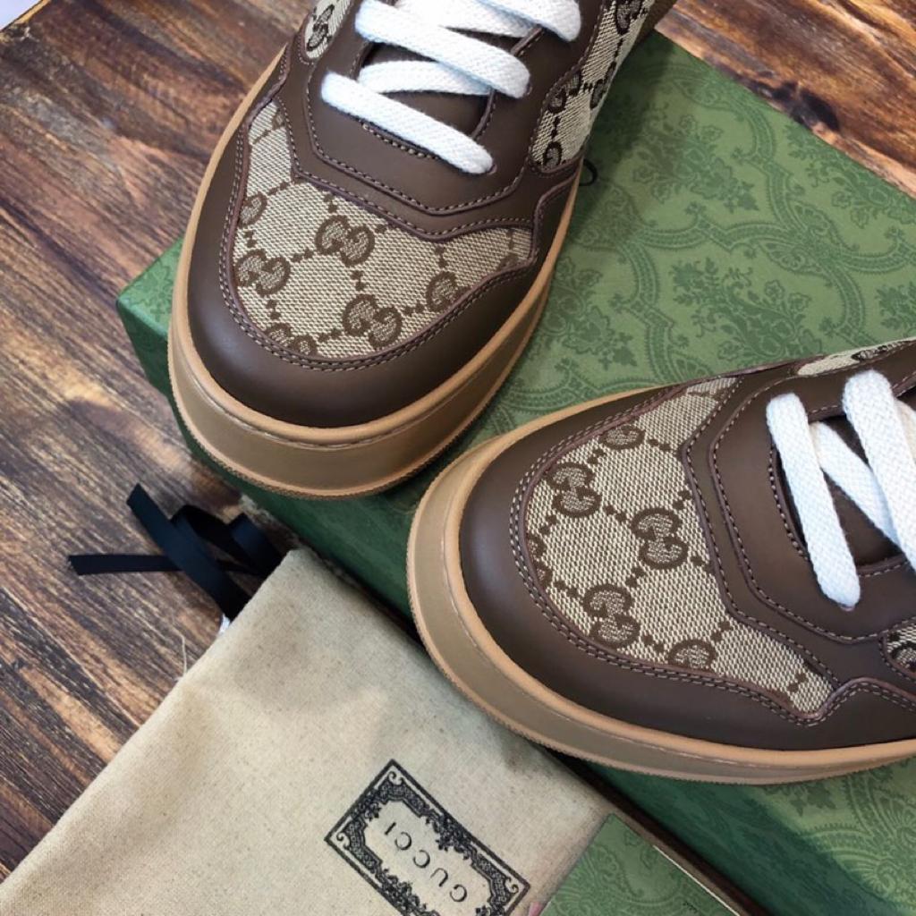 Gucci WOMEN'S GG SNEAKER Beige and ebony Orignal GG canvas - vstockx