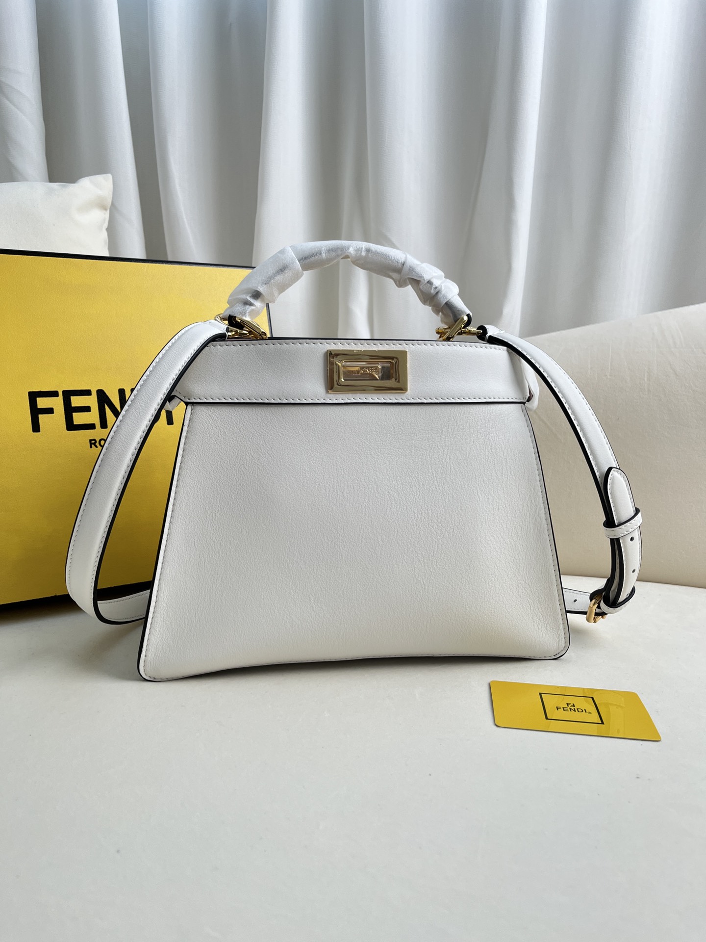 handbags FENDI 0229 size:27*21*11cm - vstockx