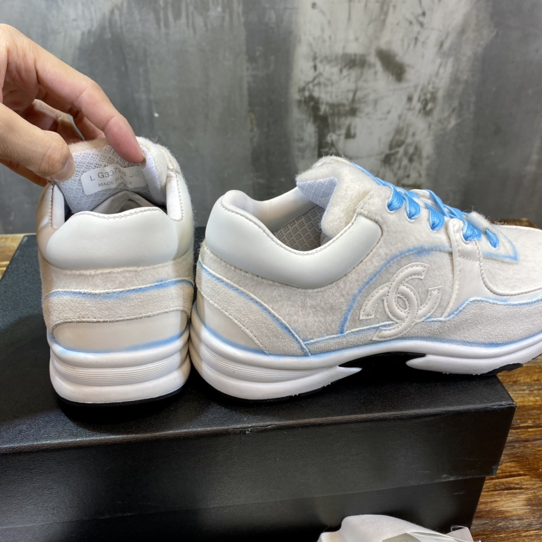 Chanel Fabric & Suede Calfskin Low Top Sneaker 39 - vstockx