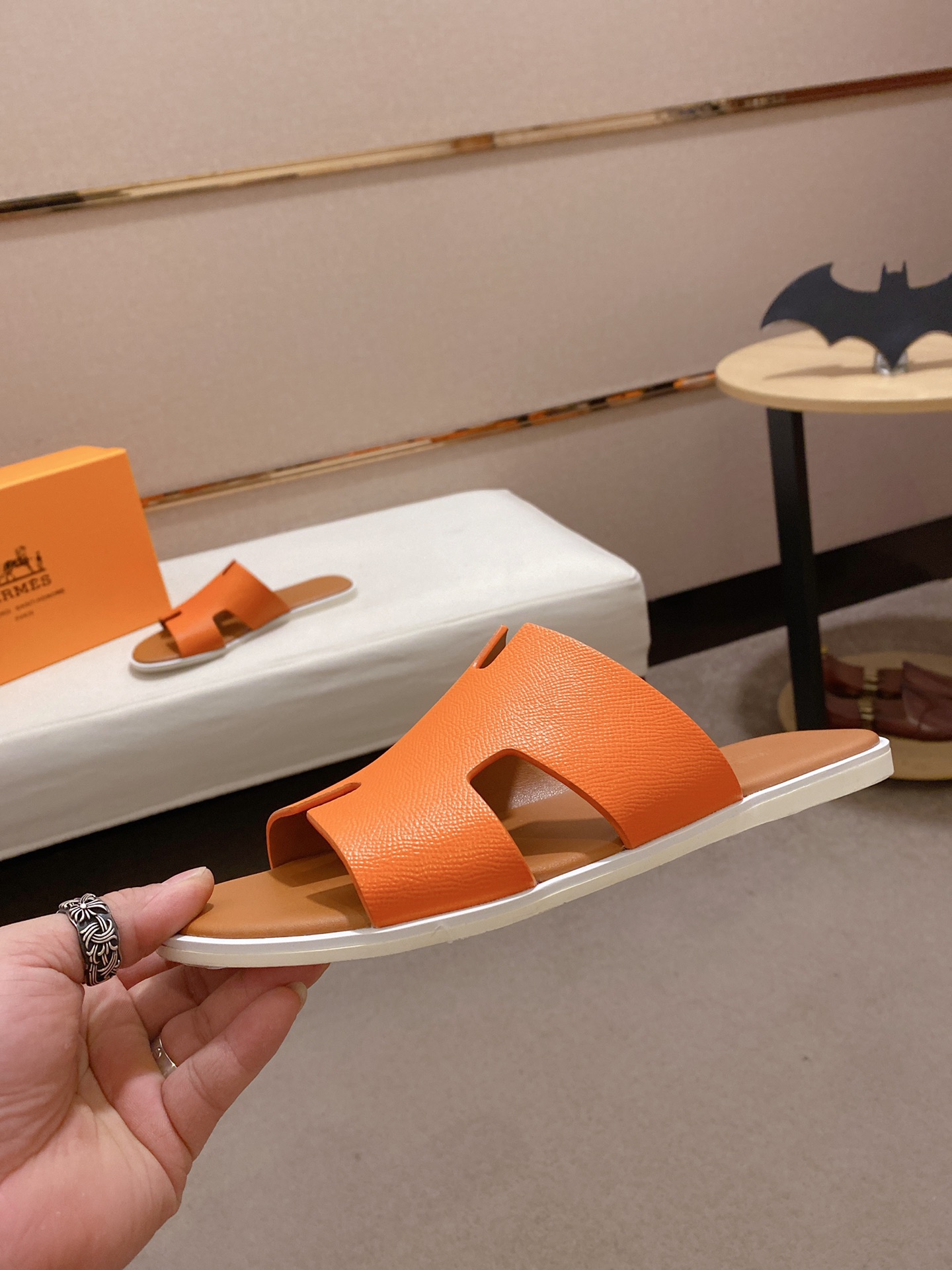 Hermes Sandals 3 - vstockx