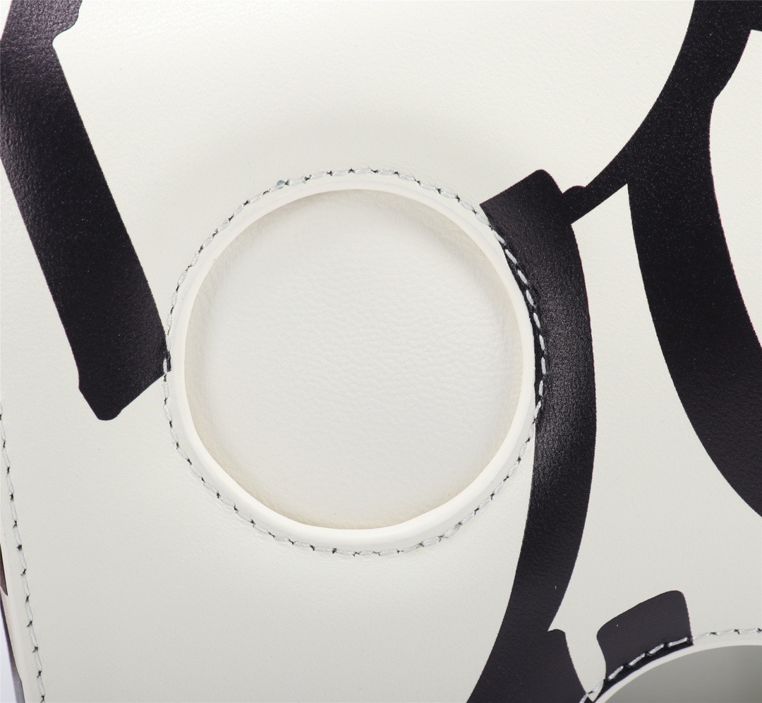 handbags OFF-White 556  6558790  size:20*15*7cm - vstockx