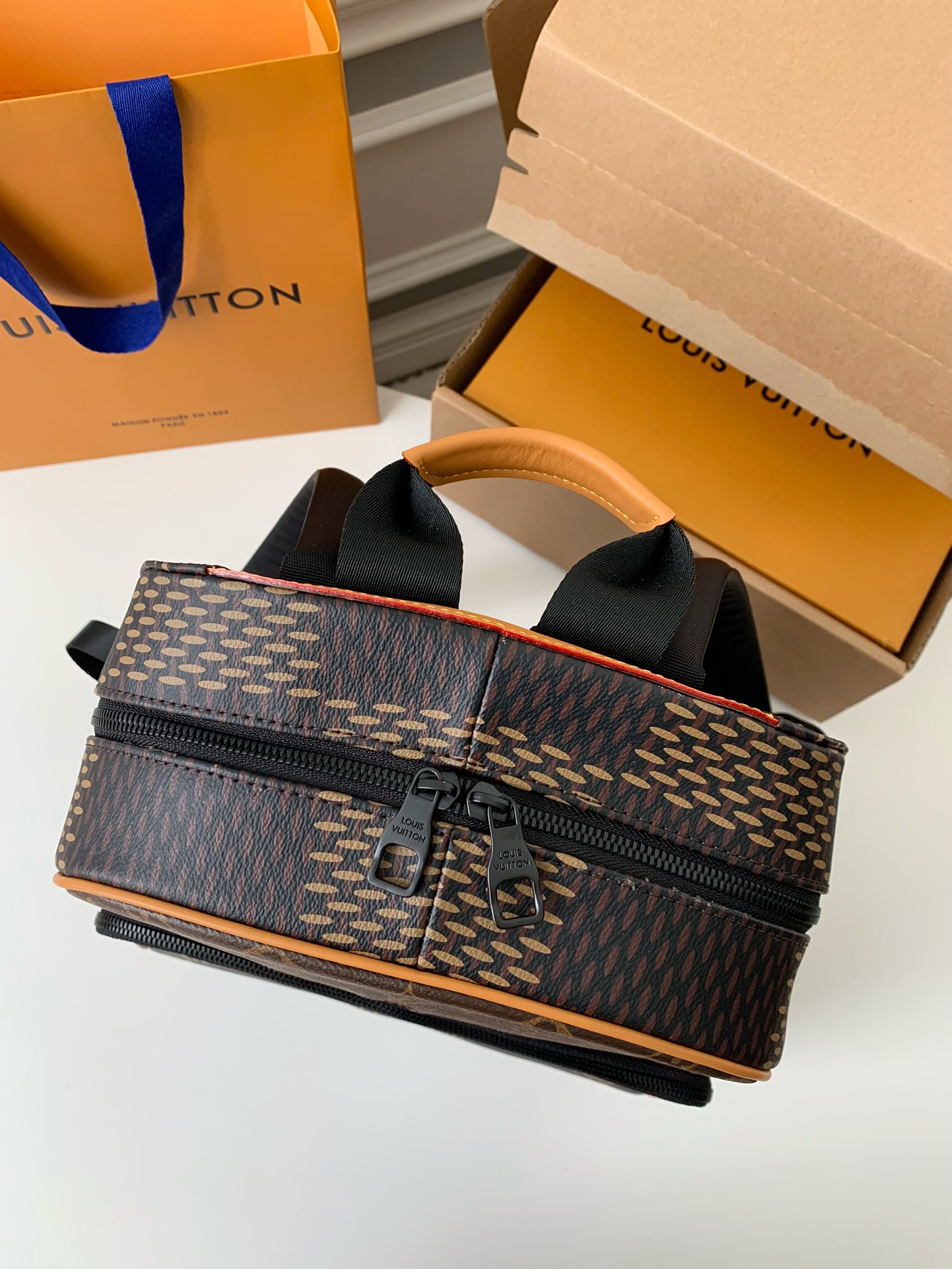 Handbags Louis Vuitton M40380 size:30*39*13 cm - vstockx