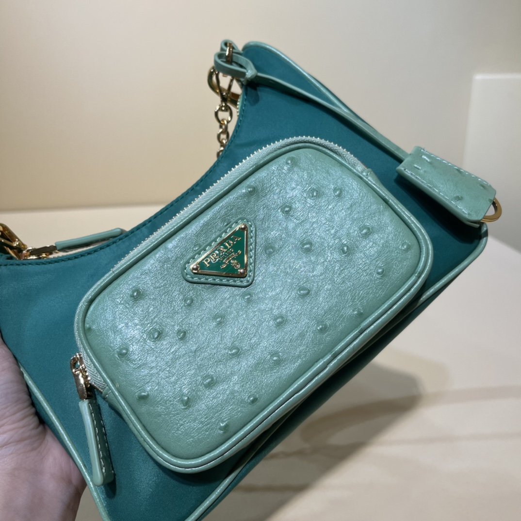 Handbags Prada 1BC198 size:22×19.5×6 cm - vstockx