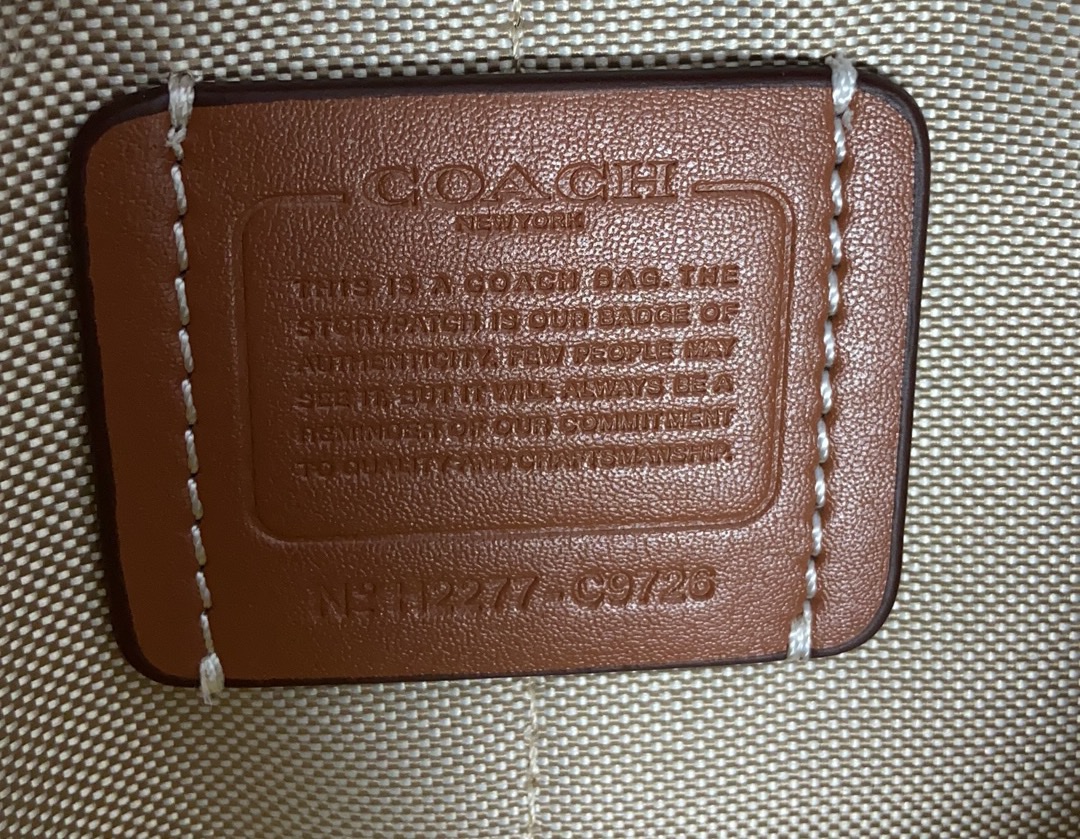 Handbags Coach C9726 size:34*41*11 - vstockx