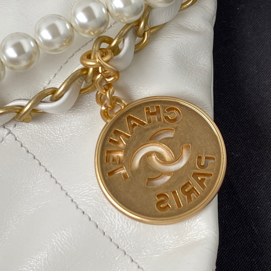 Handbag Chanel AS3263 size 18X20X6.5 cm - vstockx