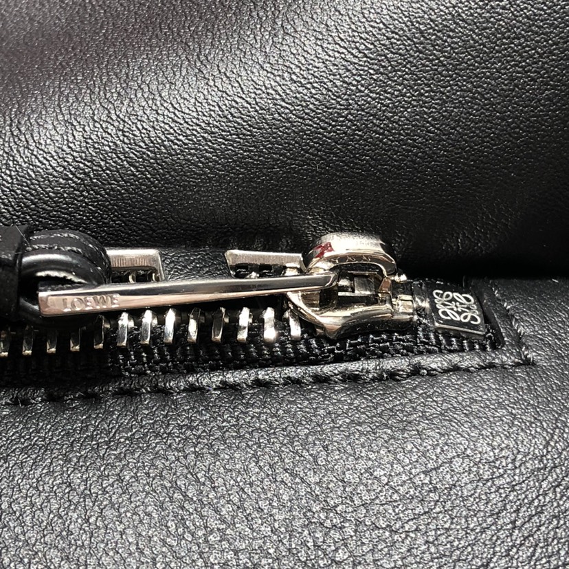 Handbags LOEWE zp size:24*14*11 cm - vstockx