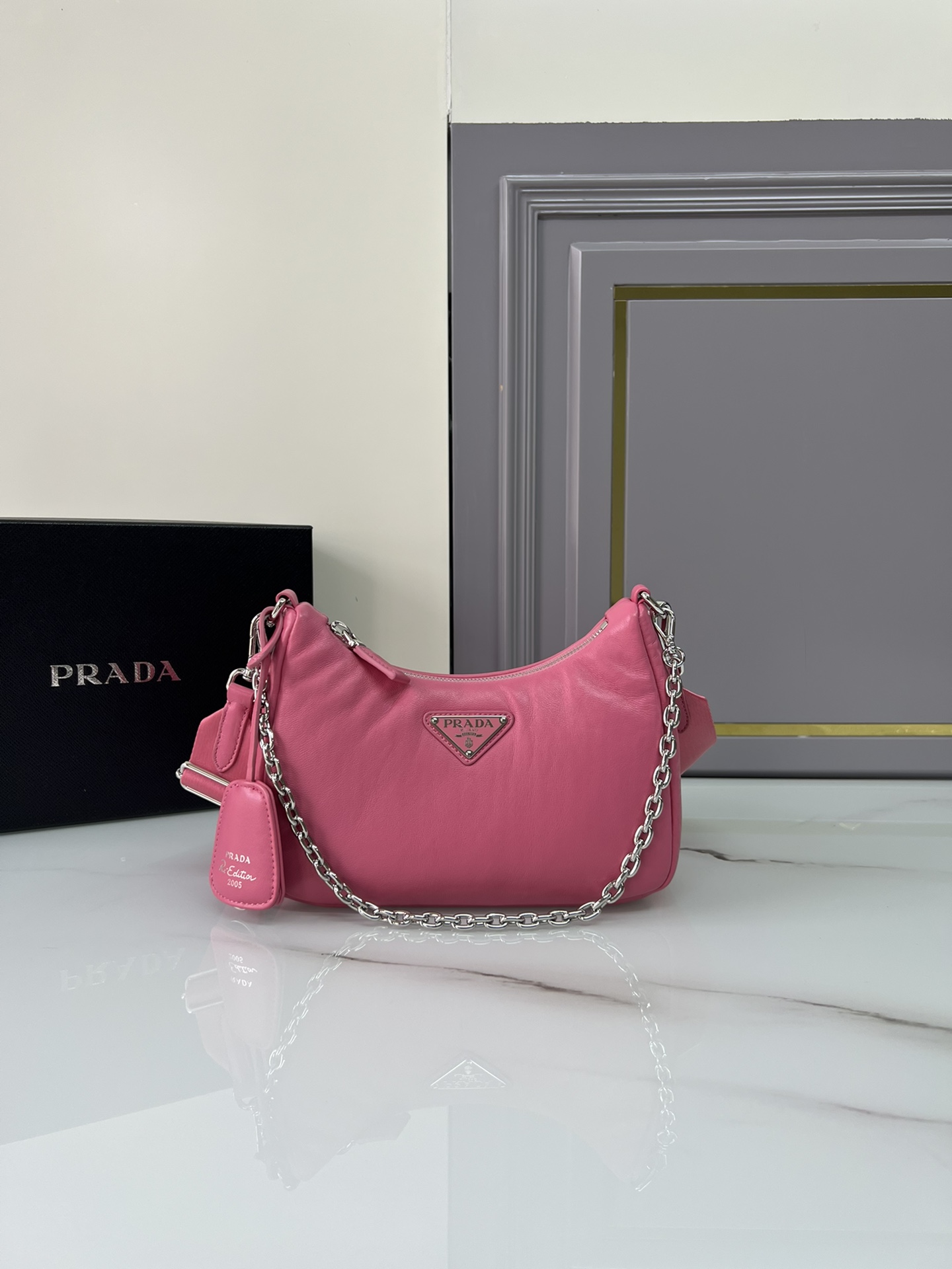 handbags prada 1BH204 22*18*6.5 - vstockx